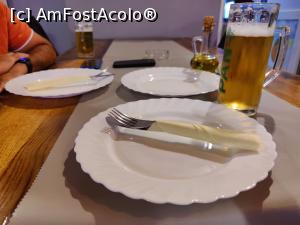 [P32] Restoran Zeus; să vină peștișorii! » foto by crismis
 - 
<span class="allrVoted glyphicon glyphicon-heart hidden" id="av1339372"></span>
<a class="m-l-10 hidden" id="sv1339372" onclick="voting_Foto_DelVot(,1339372,27801)" role="button">șterge vot <span class="glyphicon glyphicon-remove"></span></a>
<a id="v91339372" class=" c-red"  onclick="voting_Foto_SetVot(1339372)" role="button"><span class="glyphicon glyphicon-heart-empty"></span> <b>LIKE</b> = Votează poza</a> <img class="hidden"  id="f1339372W9" src="/imagini/loader.gif" border="0" /><span class="AjErrMes hidden" id="e1339372ErM"></span>