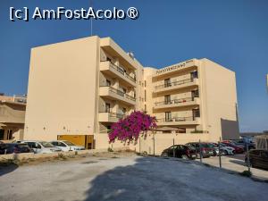 [P15] Hotel Porto Veneziano văzut din parcarea de pe Odos Radamanthyos. Camerele au vedere către munte și panorama orașului (parțial). » foto by ovidiuyepi
 - 
<span class="allrVoted glyphicon glyphicon-heart hidden" id="av1407713"></span>
<a class="m-l-10 hidden" id="sv1407713" onclick="voting_Foto_DelVot(,1407713,28093)" role="button">șterge vot <span class="glyphicon glyphicon-remove"></span></a>
<a id="v91407713" class=" c-red"  onclick="voting_Foto_SetVot(1407713)" role="button"><span class="glyphicon glyphicon-heart-empty"></span> <b>LIKE</b> = Votează poza</a> <img class="hidden"  id="f1407713W9" src="/imagini/loader.gif" border="0" /><span class="AjErrMes hidden" id="e1407713ErM"></span>