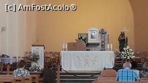 [P22] altar simplu  in biserica » foto by Yolanda
 - 
<span class="allrVoted glyphicon glyphicon-heart hidden" id="av1401476"></span>
<a class="m-l-10 hidden" id="sv1401476" onclick="voting_Foto_DelVot(,1401476,28342)" role="button">șterge vot <span class="glyphicon glyphicon-remove"></span></a>
<a id="v91401476" class=" c-red"  onclick="voting_Foto_SetVot(1401476)" role="button"><span class="glyphicon glyphicon-heart-empty"></span> <b>LIKE</b> = Votează poza</a> <img class="hidden"  id="f1401476W9" src="/imagini/loader.gif" border="0" /><span class="AjErrMes hidden" id="e1401476ErM"></span>