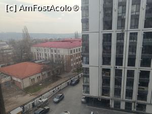 [P28] Chișinău, Calea Ieșilor 6B, Complexul Rezidențial „Artima”, Curtea, Spre ieșirea din Curte » foto by mprofeanu
 - 
<span class="allrVoted glyphicon glyphicon-heart hidden" id="av1479059"></span>
<a class="m-l-10 hidden" id="sv1479059" onclick="voting_Foto_DelVot(,1479059,28351)" role="button">șterge vot <span class="glyphicon glyphicon-remove"></span></a>
<a id="v91479059" class=" c-red"  onclick="voting_Foto_SetVot(1479059)" role="button"><span class="glyphicon glyphicon-heart-empty"></span> <b>LIKE</b> = Votează poza</a> <img class="hidden"  id="f1479059W9" src="/imagini/loader.gif" border="0" /><span class="AjErrMes hidden" id="e1479059ErM"></span>