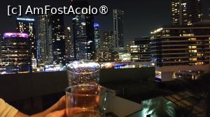 [P19] Dream Inn Dubai Apartments - Bay Central - vedere din blacon » foto by elenaadina
 - 
<span class="allrVoted glyphicon glyphicon-heart hidden" id="av1403228"></span>
<a class="m-l-10 hidden" id="sv1403228" onclick="voting_Foto_DelVot(,1403228,28359)" role="button">șterge vot <span class="glyphicon glyphicon-remove"></span></a>
<a id="v91403228" class=" c-red"  onclick="voting_Foto_SetVot(1403228)" role="button"><span class="glyphicon glyphicon-heart-empty"></span> <b>LIKE</b> = Votează poza</a> <img class="hidden"  id="f1403228W9" src="/imagini/loader.gif" border="0" /><span class="AjErrMes hidden" id="e1403228ErM"></span>