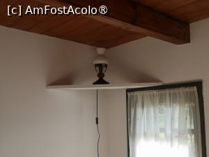 [P11] Pe polita avem si o lampa » foto by DOINITA
 - 
<span class="allrVoted glyphicon glyphicon-heart hidden" id="av1406068"></span>
<a class="m-l-10 hidden" id="sv1406068" onclick="voting_Foto_DelVot(,1406068,28381)" role="button">șterge vot <span class="glyphicon glyphicon-remove"></span></a>
<a id="v91406068" class=" c-red"  onclick="voting_Foto_SetVot(1406068)" role="button"><span class="glyphicon glyphicon-heart-empty"></span> <b>LIKE</b> = Votează poza</a> <img class="hidden"  id="f1406068W9" src="/imagini/loader.gif" border="0" /><span class="AjErrMes hidden" id="e1406068ErM"></span>