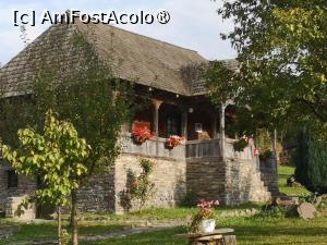 [P16] Casa cu 2 dormitoare sau casa din piatra » foto by DOINITA
 - 
<span class="allrVoted glyphicon glyphicon-heart hidden" id="av1406073"></span>
<a class="m-l-10 hidden" id="sv1406073" onclick="voting_Foto_DelVot(,1406073,28381)" role="button">șterge vot <span class="glyphicon glyphicon-remove"></span></a>
<a id="v91406073" class=" c-red"  onclick="voting_Foto_SetVot(1406073)" role="button"><span class="glyphicon glyphicon-heart-empty"></span> <b>LIKE</b> = Votează poza</a> <img class="hidden"  id="f1406073W9" src="/imagini/loader.gif" border="0" /><span class="AjErrMes hidden" id="e1406073ErM"></span>