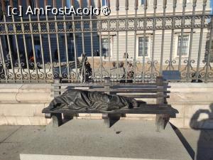 [P02] Homeless Jesus, statuie la catedrala Almudena » foto by vali65
 - 
<span class="allrVoted glyphicon glyphicon-heart hidden" id="av1410130"></span>
<a class="m-l-10 hidden" id="sv1410130" onclick="voting_Foto_DelVot(,1410130,28425)" role="button">șterge vot <span class="glyphicon glyphicon-remove"></span></a>
<a id="v91410130" class=" c-red"  onclick="voting_Foto_SetVot(1410130)" role="button"><span class="glyphicon glyphicon-heart-empty"></span> <b>LIKE</b> = Votează poza</a> <img class="hidden"  id="f1410130W9" src="/imagini/loader.gif" border="0" /><span class="AjErrMes hidden" id="e1410130ErM"></span>