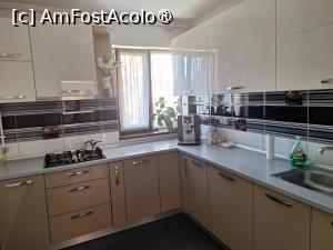 [P02] Vila Dalli, bucătăria utilă cu tot ce trebuie » foto by sunflower
 - 
<span class="allrVoted glyphicon glyphicon-heart hidden" id="av1415400"></span>
<a class="m-l-10 hidden" id="sv1415400" onclick="voting_Foto_DelVot(,1415400,28474)" role="button">șterge vot <span class="glyphicon glyphicon-remove"></span></a>
<a id="v91415400" class=" c-red"  onclick="voting_Foto_SetVot(1415400)" role="button"><span class="glyphicon glyphicon-heart-empty"></span> <b>LIKE</b> = Votează poza</a> <img class="hidden"  id="f1415400W9" src="/imagini/loader.gif" border="0" /><span class="AjErrMes hidden" id="e1415400ErM"></span>