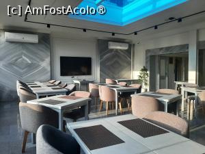 [P24] El Farida Hotel - restaurantul » foto by adso
 - 
<span class="allrVoted glyphicon glyphicon-heart hidden" id="av1417815"></span>
<a class="m-l-10 hidden" id="sv1417815" onclick="voting_Foto_DelVot(,1417815,28492)" role="button">șterge vot <span class="glyphicon glyphicon-remove"></span></a>
<a id="v91417815" class=" c-red"  onclick="voting_Foto_SetVot(1417815)" role="button"><span class="glyphicon glyphicon-heart-empty"></span> <b>LIKE</b> = Votează poza</a> <img class="hidden"  id="f1417815W9" src="/imagini/loader.gif" border="0" /><span class="AjErrMes hidden" id="e1417815ErM"></span>