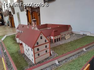 [P34] Biserica din sat; machetă » foto by crismis
 - 
<span class="allrVoted glyphicon glyphicon-heart hidden" id="av1432671"></span>
<a class="m-l-10 hidden" id="sv1432671" onclick="voting_Foto_DelVot(,1432671,28599)" role="button">șterge vot <span class="glyphicon glyphicon-remove"></span></a>
<a id="v91432671" class=" c-red"  onclick="voting_Foto_SetVot(1432671)" role="button"><span class="glyphicon glyphicon-heart-empty"></span> <b>LIKE</b> = Votează poza</a> <img class="hidden"  id="f1432671W9" src="/imagini/loader.gif" border="0" /><span class="AjErrMes hidden" id="e1432671ErM"></span>