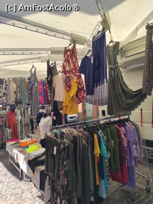 [P25] Targul din Castelnuovo » foto by ilee
 - 
<span class="allrVoted glyphicon glyphicon-heart hidden" id="av1444344"></span>
<a class="m-l-10 hidden" id="sv1444344" onclick="voting_Foto_DelVot(,1444344,28691)" role="button">șterge vot <span class="glyphicon glyphicon-remove"></span></a>
<a id="v91444344" class=" c-red"  onclick="voting_Foto_SetVot(1444344)" role="button"><span class="glyphicon glyphicon-heart-empty"></span> <b>LIKE</b> = Votează poza</a> <img class="hidden"  id="f1444344W9" src="/imagini/loader.gif" border="0" /><span class="AjErrMes hidden" id="e1444344ErM"></span>