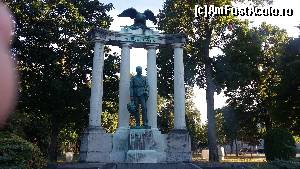 [P15] Statuia împăratului Franz Joseph I din parcul Academiei Militare din  orașul Wiener Neustadt,Austria. » foto by traian.leuca †
 - 
<span class="allrVoted glyphicon glyphicon-heart hidden" id="av657352"></span>
<a class="m-l-10 hidden" id="sv657352" onclick="voting_Foto_DelVot(,657352,28816)" role="button">șterge vot <span class="glyphicon glyphicon-remove"></span></a>
<a id="v9657352" class=" c-red"  onclick="voting_Foto_SetVot(657352)" role="button"><span class="glyphicon glyphicon-heart-empty"></span> <b>LIKE</b> = Votează poza</a> <img class="hidden"  id="f657352W9" src="/imagini/loader.gif" border="0" /><span class="AjErrMes hidden" id="e657352ErM"></span>