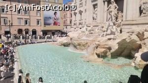 [P18] Fontana di Trevi » foto by dorgo
 - 
<span class="allrVoted glyphicon glyphicon-heart hidden" id="av1503683"></span>
<a class="m-l-10 hidden" id="sv1503683" onclick="voting_Foto_DelVot(,1503683,29017)" role="button">șterge vot <span class="glyphicon glyphicon-remove"></span></a>
<a id="v91503683" class=" c-red"  onclick="voting_Foto_SetVot(1503683)" role="button"><span class="glyphicon glyphicon-heart-empty"></span> <b>LIKE</b> = Votează poza</a> <img class="hidden"  id="f1503683W9" src="/imagini/loader.gif" border="0" /><span class="AjErrMes hidden" id="e1503683ErM"></span>