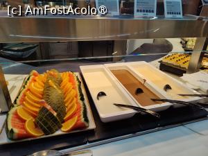 [P47] Hotel Cordial Mogan Playa; bufet cină » foto by crismis
 - 
<span class="allrVoted glyphicon glyphicon-heart hidden" id="av1488966"></span>
<a class="m-l-10 hidden" id="sv1488966" onclick="voting_Foto_DelVot(,1488966,29042)" role="button">șterge vot <span class="glyphicon glyphicon-remove"></span></a>
<a id="v91488966" class=" c-red"  onclick="voting_Foto_SetVot(1488966)" role="button"><span class="glyphicon glyphicon-heart-empty"></span> <b>LIKE</b> = Votează poza</a> <img class="hidden"  id="f1488966W9" src="/imagini/loader.gif" border="0" /><span class="AjErrMes hidden" id="e1488966ErM"></span>