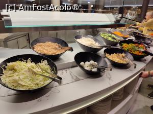 [P49] Hotel Cordial Mogan Playa; bufet cină » foto by crismis
 - 
<span class="allrVoted glyphicon glyphicon-heart hidden" id="av1488968"></span>
<a class="m-l-10 hidden" id="sv1488968" onclick="voting_Foto_DelVot(,1488968,29042)" role="button">șterge vot <span class="glyphicon glyphicon-remove"></span></a>
<a id="v91488968" class=" c-red"  onclick="voting_Foto_SetVot(1488968)" role="button"><span class="glyphicon glyphicon-heart-empty"></span> <b>LIKE</b> = Votează poza</a> <img class="hidden"  id="f1488968W9" src="/imagini/loader.gif" border="0" /><span class="AjErrMes hidden" id="e1488968ErM"></span>