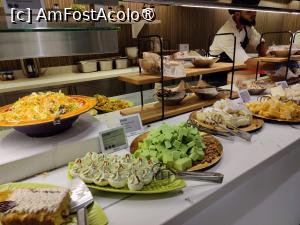 [P54] Hotel Cordial Mogan Playa; bufet cină » foto by crismis
 - 
<span class="allrVoted glyphicon glyphicon-heart hidden" id="av1488973"></span>
<a class="m-l-10 hidden" id="sv1488973" onclick="voting_Foto_DelVot(,1488973,29042)" role="button">șterge vot <span class="glyphicon glyphicon-remove"></span></a>
<a id="v91488973" class=" c-red"  onclick="voting_Foto_SetVot(1488973)" role="button"><span class="glyphicon glyphicon-heart-empty"></span> <b>LIKE</b> = Votează poza</a> <img class="hidden"  id="f1488973W9" src="/imagini/loader.gif" border="0" /><span class="AjErrMes hidden" id="e1488973ErM"></span>