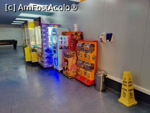 [P81] Hotel Cordial Mogan Playa; sala de jocuri mecanice » foto by crismis
 - 
<span class="allrVoted glyphicon glyphicon-heart hidden" id="av1489000"></span>
<a class="m-l-10 hidden" id="sv1489000" onclick="voting_Foto_DelVot(,1489000,29042)" role="button">șterge vot <span class="glyphicon glyphicon-remove"></span></a>
<a id="v91489000" class=" c-red"  onclick="voting_Foto_SetVot(1489000)" role="button"><span class="glyphicon glyphicon-heart-empty"></span> <b>LIKE</b> = Votează poza</a> <img class="hidden"  id="f1489000W9" src="/imagini/loader.gif" border="0" /><span class="AjErrMes hidden" id="e1489000ErM"></span>