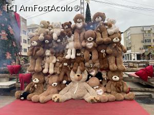 [P48] La Târgul de Crăciun » foto by nicole33
 - 
<span class="allrVoted glyphicon glyphicon-heart hidden" id="av1513068"></span>
<a class="m-l-10 hidden" id="sv1513068" onclick="voting_Foto_DelVot(,1513068,29052)" role="button">șterge vot <span class="glyphicon glyphicon-remove"></span></a>
<a id="v91513068" class=" c-red"  onclick="voting_Foto_SetVot(1513068)" role="button"><span class="glyphicon glyphicon-heart-empty"></span> <b>LIKE</b> = Votează poza</a> <img class="hidden"  id="f1513068W9" src="/imagini/loader.gif" border="0" /><span class="AjErrMes hidden" id="e1513068ErM"></span>