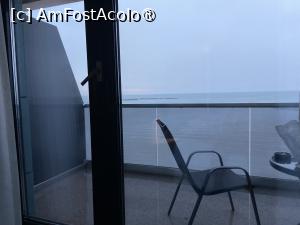 [P62] Hotel Alexandra Mamaia - vedere din pat » foto by nicole33
 - 
<span class="allrVoted glyphicon glyphicon-heart hidden" id="av1513677"></span>
<a class="m-l-10 hidden" id="sv1513677" onclick="voting_Foto_DelVot(,1513677,29052)" role="button">șterge vot <span class="glyphicon glyphicon-remove"></span></a>
<a id="v91513677" class=" c-red"  onclick="voting_Foto_SetVot(1513677)" role="button"><span class="glyphicon glyphicon-heart-empty"></span> <b>LIKE</b> = Votează poza</a> <img class="hidden"  id="f1513677W9" src="/imagini/loader.gif" border="0" /><span class="AjErrMes hidden" id="e1513677ErM"></span>