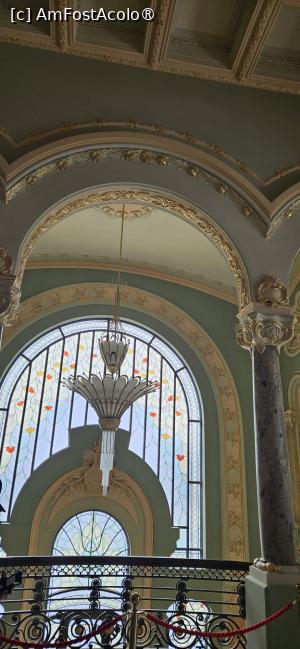 [P17] Frumusetea pereților zugraviți in culori calde și poleiți cu foiță de aur și vitralii greu de descris in cuvinte după renovarea Cazinoului Constanța » foto by kmy
 - 
<span class="allrVoted glyphicon glyphicon-heart hidden" id="av1522891"></span>
<a class="m-l-10 hidden" id="sv1522891" onclick="voting_Foto_DelVot(,1522891,29149)" role="button">șterge vot <span class="glyphicon glyphicon-remove"></span></a>
<a id="v91522891" class=" c-red"  onclick="voting_Foto_SetVot(1522891)" role="button"><span class="glyphicon glyphicon-heart-empty"></span> <b>LIKE</b> = Votează poza</a> <img class="hidden"  id="f1522891W9" src="/imagini/loader.gif" border="0" /><span class="AjErrMes hidden" id="e1522891ErM"></span>