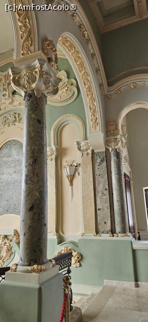 [P18] Frumusetea pereților zugraviți in culori calde și poleiți cu foiță de aur -  greu de descris in cuvinte după renovarea Cazinoului Constanța » foto by kmy
 - 
<span class="allrVoted glyphicon glyphicon-heart hidden" id="av1522892"></span>
<a class="m-l-10 hidden" id="sv1522892" onclick="voting_Foto_DelVot(,1522892,29149)" role="button">șterge vot <span class="glyphicon glyphicon-remove"></span></a>
<a id="v91522892" class=" c-red"  onclick="voting_Foto_SetVot(1522892)" role="button"><span class="glyphicon glyphicon-heart-empty"></span> <b>LIKE</b> = Votează poza</a> <img class="hidden"  id="f1522892W9" src="/imagini/loader.gif" border="0" /><span class="AjErrMes hidden" id="e1522892ErM"></span>