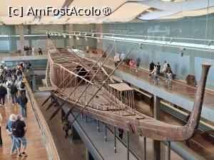 [P94] GEM, Muzeul Bărcilor lui Khufu, Barca Solară Rituală ce a fost înainte pe Platoul de la Giza pozată de la ultimul nivel.... » foto by mprofeanu
 - 
<span class="allrVoted glyphicon glyphicon-heart hidden" id="av1527038"></span>
<a class="m-l-10 hidden" id="sv1527038" onclick="voting_Foto_DelVot(,1527038,29165)" role="button">șterge vot <span class="glyphicon glyphicon-remove"></span></a>
<a id="v91527038" class=" c-red"  onclick="voting_Foto_SetVot(1527038)" role="button"><span class="glyphicon glyphicon-heart-empty"></span> <b>LIKE</b> = Votează poza</a> <img class="hidden"  id="f1527038W9" src="/imagini/loader.gif" border="0" /><span class="AjErrMes hidden" id="e1527038ErM"></span>