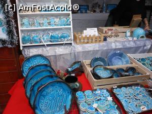 [P19] București - T&acirc;rgul de Crăciun 2022. O ceramică deosebită. » foto by iulianic
 - 
<span class="allrVoted glyphicon glyphicon-heart hidden" id="av1341643"></span>
<a class="m-l-10 hidden" id="sv1341643" onclick="voting_Foto_DelVot(,1341643,29197)" role="button">șterge vot <span class="glyphicon glyphicon-remove"></span></a>
<a id="v91341643" class=" c-red"  onclick="voting_Foto_SetVot(1341643)" role="button"><span class="glyphicon glyphicon-heart-empty"></span> <b>LIKE</b> = Votează poza</a> <img class="hidden"  id="f1341643W9" src="/imagini/loader.gif" border="0" /><span class="AjErrMes hidden" id="e1341643ErM"></span>