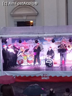 [P35] Fanfara la târgul de Crăciun » foto by nelu73
 - 
<span class="allrVoted glyphicon glyphicon-heart hidden" id="av1341578"></span>
<a class="m-l-10 hidden" id="sv1341578" onclick="voting_Foto_DelVot(,1341578,29199)" role="button">șterge vot <span class="glyphicon glyphicon-remove"></span></a>
<a id="v91341578" class=" c-red"  onclick="voting_Foto_SetVot(1341578)" role="button"><span class="glyphicon glyphicon-heart-empty"></span> <b>LIKE</b> = Votează poza</a> <img class="hidden"  id="f1341578W9" src="/imagini/loader.gif" border="0" /><span class="AjErrMes hidden" id="e1341578ErM"></span>