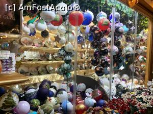 [P11] Globuri de vânzare » foto by AZE
 - 
<span class="allrVoted glyphicon glyphicon-heart hidden" id="av1341696"></span>
<a class="m-l-10 hidden" id="sv1341696" onclick="voting_Foto_DelVot(,1341696,29199)" role="button">șterge vot <span class="glyphicon glyphicon-remove"></span></a>
<a id="v91341696" class=" c-red"  onclick="voting_Foto_SetVot(1341696)" role="button"><span class="glyphicon glyphicon-heart-empty"></span> <b>LIKE</b> = Votează poza</a> <img class="hidden"  id="f1341696W9" src="/imagini/loader.gif" border="0" /><span class="AjErrMes hidden" id="e1341696ErM"></span>