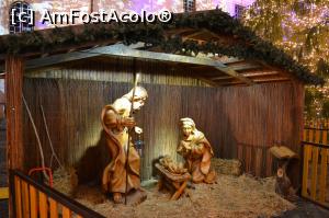 [P28] Iesla din fata pomului de Craciun » foto by AZE
 - 
<span class="allrVoted glyphicon glyphicon-heart hidden" id="av814163"></span>
<a class="m-l-10 hidden" id="sv814163" onclick="voting_Foto_DelVot(,814163,29199)" role="button">șterge vot <span class="glyphicon glyphicon-remove"></span></a>
<a id="v9814163" class=" c-red"  onclick="voting_Foto_SetVot(814163)" role="button"><span class="glyphicon glyphicon-heart-empty"></span> <b>LIKE</b> = Votează poza</a> <img class="hidden"  id="f814163W9" src="/imagini/loader.gif" border="0" /><span class="AjErrMes hidden" id="e814163ErM"></span>