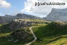 [P11] cele doua ref. averau in dreapta si novolau spre stanga ,putin mai sus » foto by mariana
 - 
<span class="allrVoted glyphicon glyphicon-heart hidden" id="av16941"></span>
<a class="m-l-10 hidden" id="sv16941" onclick="voting_Foto_DelVot(,16941,29209)" role="button">șterge vot <span class="glyphicon glyphicon-remove"></span></a>
<a id="v916941" class=" c-red"  onclick="voting_Foto_SetVot(16941)" role="button"><span class="glyphicon glyphicon-heart-empty"></span> <b>LIKE</b> = Votează poza</a> <img class="hidden"  id="f16941W9" src="/imagini/loader.gif" border="0" /><span class="AjErrMes hidden" id="e16941ErM"></span>