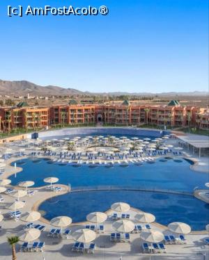 [P01] View ul Hotel Pickalbatros Sago Club » foto by ManuelaManu
 - 
<span class="allrVoted glyphicon glyphicon-heart hidden" id="av1514502"></span>
<a class="m-l-10 hidden" id="sv1514502" onclick="voting_Foto_DelVot(,1514502,29224)" role="button">șterge vot <span class="glyphicon glyphicon-remove"></span></a>
<a id="v91514502" class=" c-red"  onclick="voting_Foto_SetVot(1514502)" role="button"><span class="glyphicon glyphicon-heart-empty"></span> <b>LIKE</b> = Votează poza</a> <img class="hidden"  id="f1514502W9" src="/imagini/loader.gif" border="0" /><span class="AjErrMes hidden" id="e1514502ErM"></span>