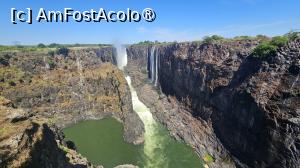 [P28] Victoria falls » foto by robert
 - 
<span class="allrVoted glyphicon glyphicon-heart hidden" id="av1513776"></span>
<a class="m-l-10 hidden" id="sv1513776" onclick="voting_Foto_DelVot(,1513776,29229)" role="button">șterge vot <span class="glyphicon glyphicon-remove"></span></a>
<a id="v91513776" class=" c-red"  onclick="voting_Foto_SetVot(1513776)" role="button"><span class="glyphicon glyphicon-heart-empty"></span> <b>LIKE</b> = Votează poza</a> <img class="hidden"  id="f1513776W9" src="/imagini/loader.gif" border="0" /><span class="AjErrMes hidden" id="e1513776ErM"></span>