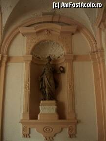 [P19] Austria –  Salzburg - Gradinile Mirabell  -statuie in palat » foto by Diaura*
 - 
<span class="allrVoted glyphicon glyphicon-heart hidden" id="av215559"></span>
<a class="m-l-10 hidden" id="sv215559" onclick="voting_Foto_DelVot(,215559,29235)" role="button">șterge vot <span class="glyphicon glyphicon-remove"></span></a>
<a id="v9215559" class=" c-red"  onclick="voting_Foto_SetVot(215559)" role="button"><span class="glyphicon glyphicon-heart-empty"></span> <b>LIKE</b> = Votează poza</a> <img class="hidden"  id="f215559W9" src="/imagini/loader.gif" border="0" /><span class="AjErrMes hidden" id="e215559ErM"></span>