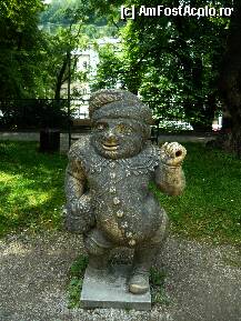 [P23] Austria - Salzburg - Gradinile si Palatul Mirabell, bufon de curte » foto by Diaura*
 - 
<span class="allrVoted glyphicon glyphicon-heart hidden" id="av215569"></span>
<a class="m-l-10 hidden" id="sv215569" onclick="voting_Foto_DelVot(,215569,29235)" role="button">șterge vot <span class="glyphicon glyphicon-remove"></span></a>
<a id="v9215569" class=" c-red"  onclick="voting_Foto_SetVot(215569)" role="button"><span class="glyphicon glyphicon-heart-empty"></span> <b>LIKE</b> = Votează poza</a> <img class="hidden"  id="f215569W9" src="/imagini/loader.gif" border="0" /><span class="AjErrMes hidden" id="e215569ErM"></span>