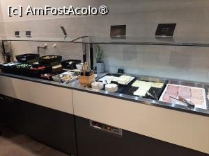 [P34] Salonul pentru MD » foto by adso
 - 
<span class="allrVoted glyphicon glyphicon-heart hidden" id="av1517848"></span>
<a class="m-l-10 hidden" id="sv1517848" onclick="voting_Foto_DelVot(,1517848,29248)" role="button">șterge vot <span class="glyphicon glyphicon-remove"></span></a>
<a id="v91517848" class=" c-red"  onclick="voting_Foto_SetVot(1517848)" role="button"><span class="glyphicon glyphicon-heart-empty"></span> <b>LIKE</b> = Votează poza</a> <img class="hidden"  id="f1517848W9" src="/imagini/loader.gif" border="0" /><span class="AjErrMes hidden" id="e1517848ErM"></span>