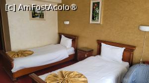 [P07] Cameră dublă twin , Hotel Bavaria 3* - Craiova » foto by vlado2
 - 
<span class="allrVoted glyphicon glyphicon-heart hidden" id="av1520243"></span>
<a class="m-l-10 hidden" id="sv1520243" onclick="voting_Foto_DelVot(,1520243,29272)" role="button">șterge vot <span class="glyphicon glyphicon-remove"></span></a>
<a id="v91520243" class=" c-red"  onclick="voting_Foto_SetVot(1520243)" role="button"><span class="glyphicon glyphicon-heart-empty"></span> <b>LIKE</b> = Votează poza</a> <img class="hidden"  id="f1520243W9" src="/imagini/loader.gif" border="0" /><span class="AjErrMes hidden" id="e1520243ErM"></span>