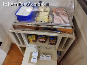 [P44] Micul dejun » foto by crismis
 - 
<span class="allrVoted glyphicon glyphicon-heart hidden" id="av1522472"></span>
<a class="m-l-10 hidden" id="sv1522472" onclick="voting_Foto_DelVot(,1522472,29284)" role="button">șterge vot <span class="glyphicon glyphicon-remove"></span></a>
<a id="v91522472" class=" c-red"  onclick="voting_Foto_SetVot(1522472)" role="button"><span class="glyphicon glyphicon-heart-empty"></span> <b>LIKE</b> = Votează poza</a> <img class="hidden"  id="f1522472W9" src="/imagini/loader.gif" border="0" /><span class="AjErrMes hidden" id="e1522472ErM"></span>