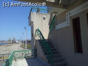 [P23] Cuibul Reginei, portul maritim Constanța » foto by Mioritik
 - 
<span class="allrVoted glyphicon glyphicon-heart hidden" id="av1288312"></span>
<a class="m-l-10 hidden" id="sv1288312" onclick="voting_Foto_DelVot(,1288312,29287)" role="button">șterge vot <span class="glyphicon glyphicon-remove"></span></a>
<a id="v91288312" class=" c-red"  onclick="voting_Foto_SetVot(1288312)" role="button"><span class="glyphicon glyphicon-heart-empty"></span> <b>LIKE</b> = Votează poza</a> <img class="hidden"  id="f1288312W9" src="/imagini/loader.gif" border="0" /><span class="AjErrMes hidden" id="e1288312ErM"></span>