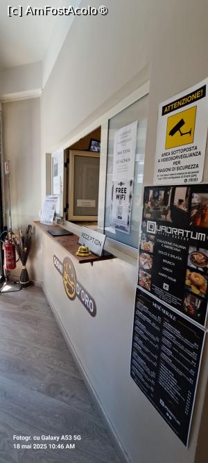 [P05] Hotel Sogni dʼOro Airport, recepția » foto by irinad
 - 
<span class="allrVoted glyphicon glyphicon-heart hidden" id="av1524273"></span>
<a class="m-l-10 hidden" id="sv1524273" onclick="voting_Foto_DelVot(,1524273,29293)" role="button">șterge vot <span class="glyphicon glyphicon-remove"></span></a>
<a id="v91524273" class=" c-red"  onclick="voting_Foto_SetVot(1524273)" role="button"><span class="glyphicon glyphicon-heart-empty"></span> <b>LIKE</b> = Votează poza</a> <img class="hidden"  id="f1524273W9" src="/imagini/loader.gif" border="0" /><span class="AjErrMes hidden" id="e1524273ErM"></span>