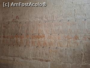 [P32] Necropola Saqqara, Mastaba lui Mereruka, Camera mortuară a soției lui Mereruka, oameni ce aduc ofrande... » foto by mprofeanu
 - 
<span class="allrVoted glyphicon glyphicon-heart hidden" id="av1525355"></span>
<a class="m-l-10 hidden" id="sv1525355" onclick="voting_Foto_DelVot(,1525355,29302)" role="button">șterge vot <span class="glyphicon glyphicon-remove"></span></a>
<a id="v91525355" class=" c-red"  onclick="voting_Foto_SetVot(1525355)" role="button"><span class="glyphicon glyphicon-heart-empty"></span> <b>LIKE</b> = Votează poza</a> <img class="hidden"  id="f1525355W9" src="/imagini/loader.gif" border="0" /><span class="AjErrMes hidden" id="e1525355ErM"></span>