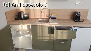 [P11] Otopeni Suites- camera » foto by elenaadina
 - 
<span class="allrVoted glyphicon glyphicon-heart hidden" id="av1525731"></span>
<a class="m-l-10 hidden" id="sv1525731" onclick="voting_Foto_DelVot(,1525731,29305)" role="button">șterge vot <span class="glyphicon glyphicon-remove"></span></a>
<a id="v91525731" class=" c-red"  onclick="voting_Foto_SetVot(1525731)" role="button"><span class="glyphicon glyphicon-heart-empty"></span> <b>LIKE</b> = Votează poza</a> <img class="hidden"  id="f1525731W9" src="/imagini/loader.gif" border="0" /><span class="AjErrMes hidden" id="e1525731ErM"></span>