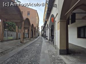 [P35] Stăzile Padovei » foto by adso
 - 
<span class="allrVoted glyphicon glyphicon-heart hidden" id="av1525768"></span>
<a class="m-l-10 hidden" id="sv1525768" onclick="voting_Foto_DelVot(,1525768,29306)" role="button">șterge vot <span class="glyphicon glyphicon-remove"></span></a>
<a id="v91525768" class=" c-red"  onclick="voting_Foto_SetVot(1525768)" role="button"><span class="glyphicon glyphicon-heart-empty"></span> <b>LIKE</b> = Votează poza</a> <img class="hidden"  id="f1525768W9" src="/imagini/loader.gif" border="0" /><span class="AjErrMes hidden" id="e1525768ErM"></span>