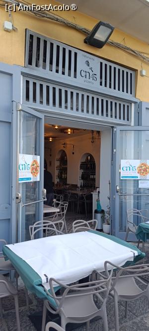 [P04] Intrare restaurant. » foto by tata123 🔱
 - 
<span class="allrVoted glyphicon glyphicon-heart hidden" id="av1530453"></span>
<a class="m-l-10 hidden" id="sv1530453" onclick="voting_Foto_DelVot(,1530453,29318)" role="button">șterge vot <span class="glyphicon glyphicon-remove"></span></a>
<a id="v91530453" class=" c-red"  onclick="voting_Foto_SetVot(1530453)" role="button"><span class="glyphicon glyphicon-heart-empty"></span> <b>LIKE</b> = Votează poza</a> <img class="hidden"  id="f1530453W9" src="/imagini/loader.gif" border="0" /><span class="AjErrMes hidden" id="e1530453ErM"></span>