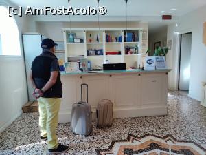 [P36] Hotel Ai Dogi - recepția » foto by crismis
 - 
<span class="allrVoted glyphicon glyphicon-heart hidden" id="av1529172"></span>
<a class="m-l-10 hidden" id="sv1529172" onclick="voting_Foto_DelVot(,1529172,29332)" role="button">șterge vot <span class="glyphicon glyphicon-remove"></span></a>
<a id="v91529172" class=" c-red"  onclick="voting_Foto_SetVot(1529172)" role="button"><span class="glyphicon glyphicon-heart-empty"></span> <b>LIKE</b> = Votează poza</a> <img class="hidden"  id="f1529172W9" src="/imagini/loader.gif" border="0" /><span class="AjErrMes hidden" id="e1529172ErM"></span>