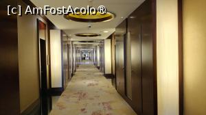 [P20] Hilton Beijing Capital Airport, hol » foto by elenaadina
 - 
<span class="allrVoted glyphicon glyphicon-heart hidden" id="av1531240"></span>
<a class="m-l-10 hidden" id="sv1531240" onclick="voting_Foto_DelVot(,1531240,29352)" role="button">șterge vot <span class="glyphicon glyphicon-remove"></span></a>
<a id="v91531240" class=" c-red"  onclick="voting_Foto_SetVot(1531240)" role="button"><span class="glyphicon glyphicon-heart-empty"></span> <b>LIKE</b> = Votează poza</a> <img class="hidden"  id="f1531240W9" src="/imagini/loader.gif" border="0" /><span class="AjErrMes hidden" id="e1531240ErM"></span>