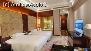 [P24] Hilton Beijing Capital Airport, camera » foto by elenaadina
 - 
<span class="allrVoted glyphicon glyphicon-heart hidden" id="av1531244"></span>
<a class="m-l-10 hidden" id="sv1531244" onclick="voting_Foto_DelVot(,1531244,29352)" role="button">șterge vot <span class="glyphicon glyphicon-remove"></span></a>
<a id="v91531244" class=" c-red"  onclick="voting_Foto_SetVot(1531244)" role="button"><span class="glyphicon glyphicon-heart-empty"></span> <b>LIKE</b> = Votează poza</a> <img class="hidden"  id="f1531244W9" src="/imagini/loader.gif" border="0" /><span class="AjErrMes hidden" id="e1531244ErM"></span>