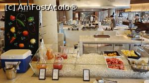 [P34] Hilton Beijing Capital Airport, restaurant mic dejun » foto by elenaadina
 - 
<span class="allrVoted glyphicon glyphicon-heart hidden" id="av1531254"></span>
<a class="m-l-10 hidden" id="sv1531254" onclick="voting_Foto_DelVot(,1531254,29352)" role="button">șterge vot <span class="glyphicon glyphicon-remove"></span></a>
<a id="v91531254" class=" c-red"  onclick="voting_Foto_SetVot(1531254)" role="button"><span class="glyphicon glyphicon-heart-empty"></span> <b>LIKE</b> = Votează poza</a> <img class="hidden"  id="f1531254W9" src="/imagini/loader.gif" border="0" /><span class="AjErrMes hidden" id="e1531254ErM"></span>