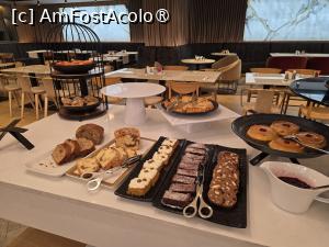 [P21] Hotel Courtyard by Marriott - Cluj-Napoca; mic dejun » foto by crismis
 - 
<span class="allrVoted glyphicon glyphicon-heart hidden" id="av1532249"></span>
<a class="m-l-10 hidden" id="sv1532249" onclick="voting_Foto_DelVot(,1532249,29356)" role="button">șterge vot <span class="glyphicon glyphicon-remove"></span></a>
<a id="v91532249" class=" c-red"  onclick="voting_Foto_SetVot(1532249)" role="button"><span class="glyphicon glyphicon-heart-empty"></span> <b>LIKE</b> = Votează poza</a> <img class="hidden"  id="f1532249W9" src="/imagini/loader.gif" border="0" /><span class="AjErrMes hidden" id="e1532249ErM"></span>