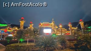 [P15] Charming Xiangxi Grand Theatre » foto by elenaadina
 - 
<span class="allrVoted glyphicon glyphicon-heart hidden" id="av1534049"></span>
<a class="m-l-10 hidden" id="sv1534049" onclick="voting_Foto_DelVot(,1534049,29375)" role="button">șterge vot <span class="glyphicon glyphicon-remove"></span></a>
<a id="v91534049" class=" c-red"  onclick="voting_Foto_SetVot(1534049)" role="button"><span class="glyphicon glyphicon-heart-empty"></span> <b>LIKE</b> = Votează poza</a> <img class="hidden"  id="f1534049W9" src="/imagini/loader.gif" border="0" /><span class="AjErrMes hidden" id="e1534049ErM"></span>