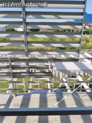 [P01] Balconul, poză făcută prin ușa sită. Am avut uscător de rufe. » foto by Fericire10
 - 
<span class="allrVoted glyphicon glyphicon-heart hidden" id="av1535218"></span>
<a class="m-l-10 hidden" id="sv1535218" onclick="voting_Foto_DelVot(,1535218,29386)" role="button">șterge vot <span class="glyphicon glyphicon-remove"></span></a>
<a id="v91535218" class=" c-red"  onclick="voting_Foto_SetVot(1535218)" role="button"><span class="glyphicon glyphicon-heart-empty"></span> <b>LIKE</b> = Votează poza</a> <img class="hidden"  id="f1535218W9" src="/imagini/loader.gif" border="0" /><span class="AjErrMes hidden" id="e1535218ErM"></span>