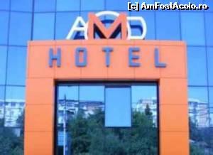[P01 <small>[FOTO OFICIALĂ, DE PREZENTARE:] </small>]  -- <small>// FĂRĂ DESCRIERE</small>